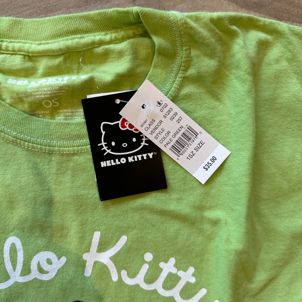 Hello Kitty pac sun one size women’s green long sleeve T. NWT. Oversized. - Picture 3 of 4